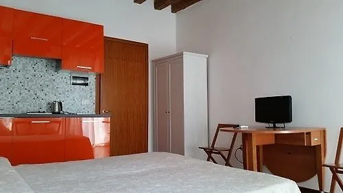 Ca' Fontanea Bed & Breakfast Venice 3*,