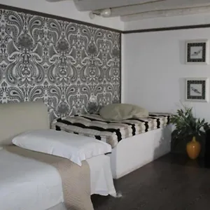 Degli Antiquari Bed & Breakfast Rome