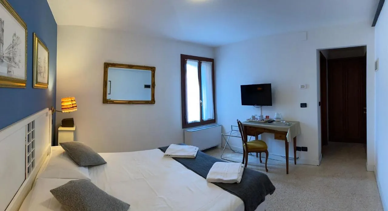 Bed and Breakfast Ca' Fontanea à Venise 3*,  Italie