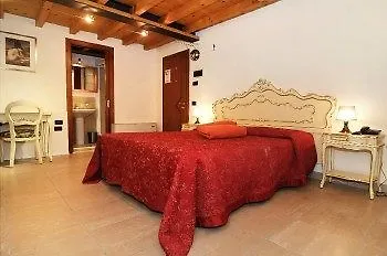 *** Couette-café Bed and Breakfast Ca' Fontanea à Venise Italie
